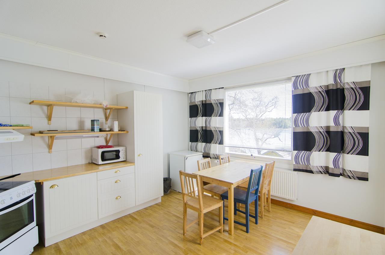 Skargardsskolan Saaristokoulu Hotel Houtskar Bagian luar foto